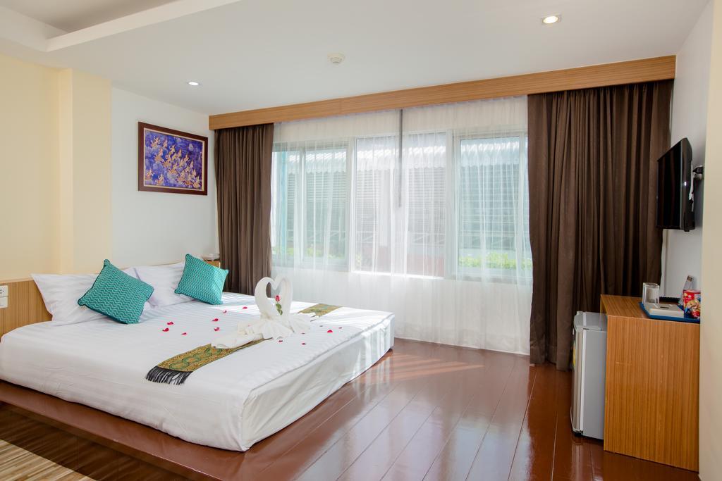 Patong Landmark Hotel Chambre photo