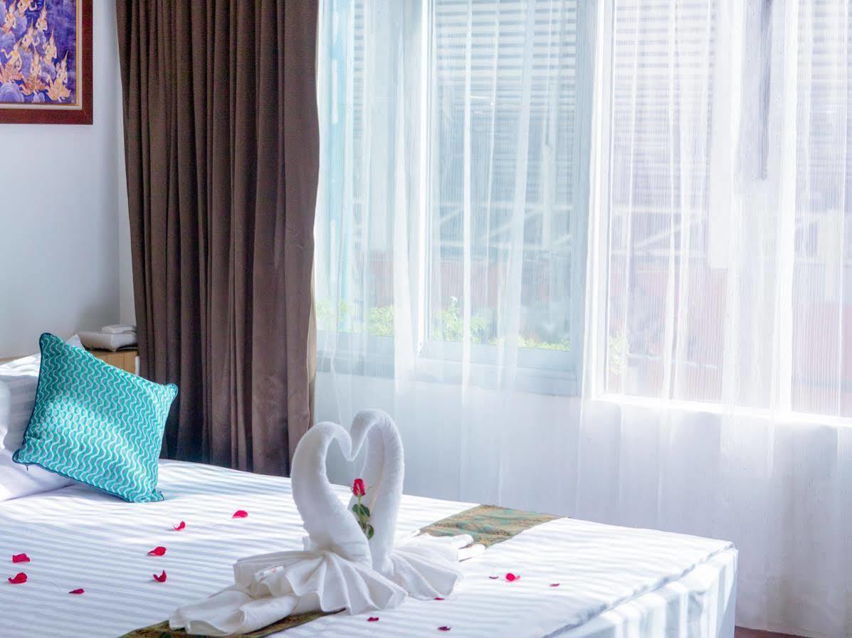 Patong Landmark Hotel Extérieur photo